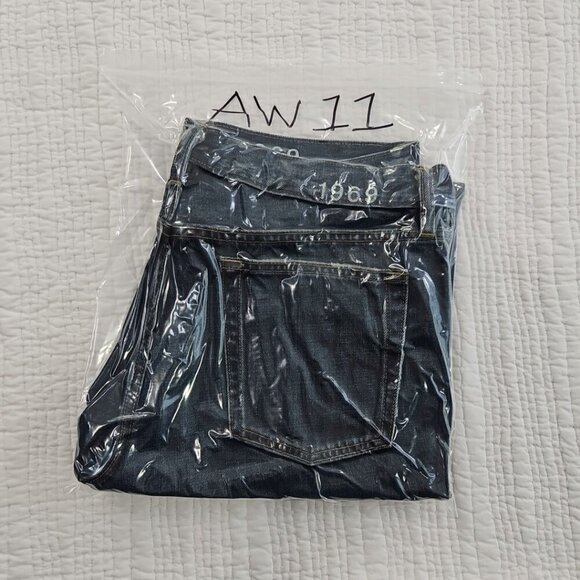 Gap Easy Vintage Jeans Men's 35x32 Medium Wash Straight Leg EUC Y2K Feathering - Picture 16 of 16